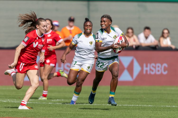 Brasil derrota Japão na largada do Circuito Mundial de Rugby Sevens feminino