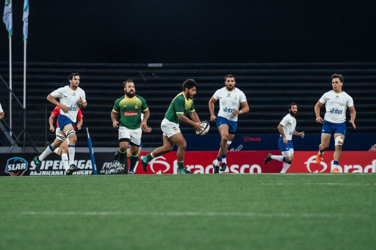 Brasil XV começa na frente, mas toma virada e perde para o Uruguai XV na estreia do Sul-Americano