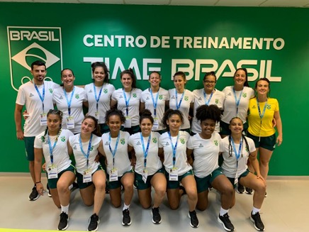 Yarinhas representam o rugby sevens brasileiro pela primeira vez nos Jogos Sul-americanos da Juventude