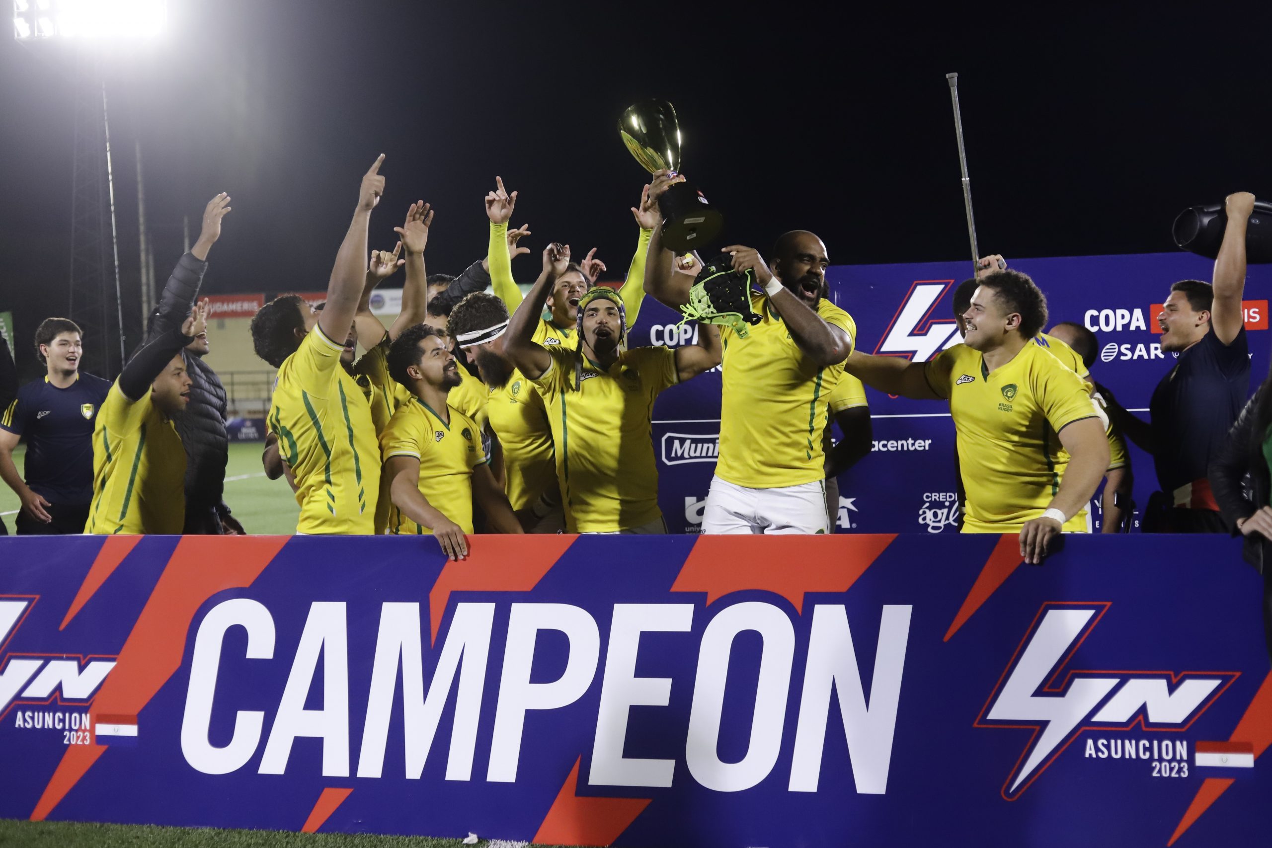 Brasil derrota Paraguai e é campeão do Sul-Americano 4 Nações de